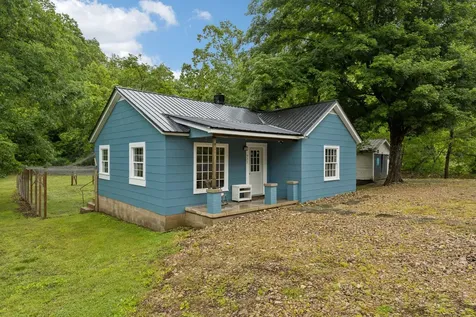 923 Highway 100, W Centerville TN 37033
