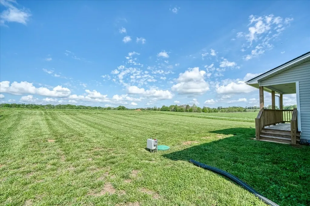 1200 Duck Pond Road Sparta TN 38583