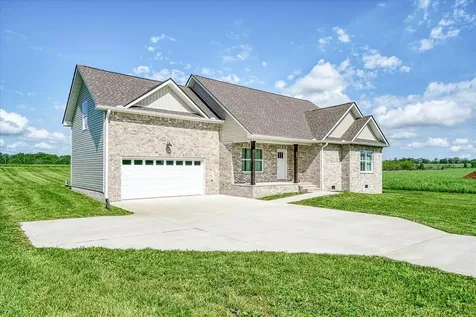 1200 Duck Pond Road Sparta TN 38583