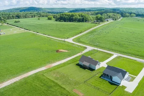 1200 Duck Pond Road Sparta TN 38583