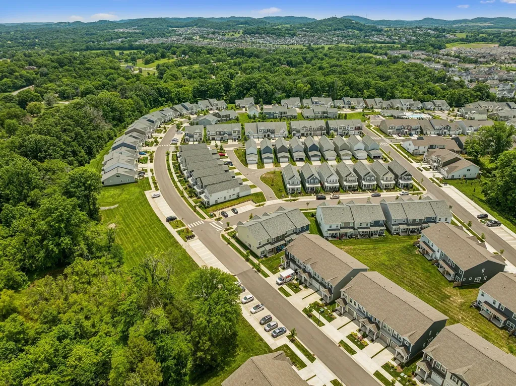 1079 Sweetleaf Drive Franklin TN 37064