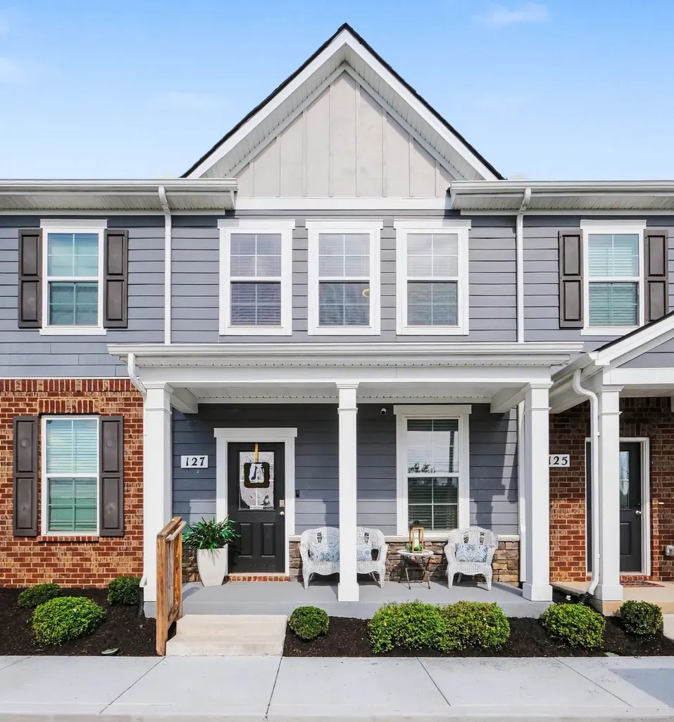127 Grayson Circle Chapel Hill TN 37034
