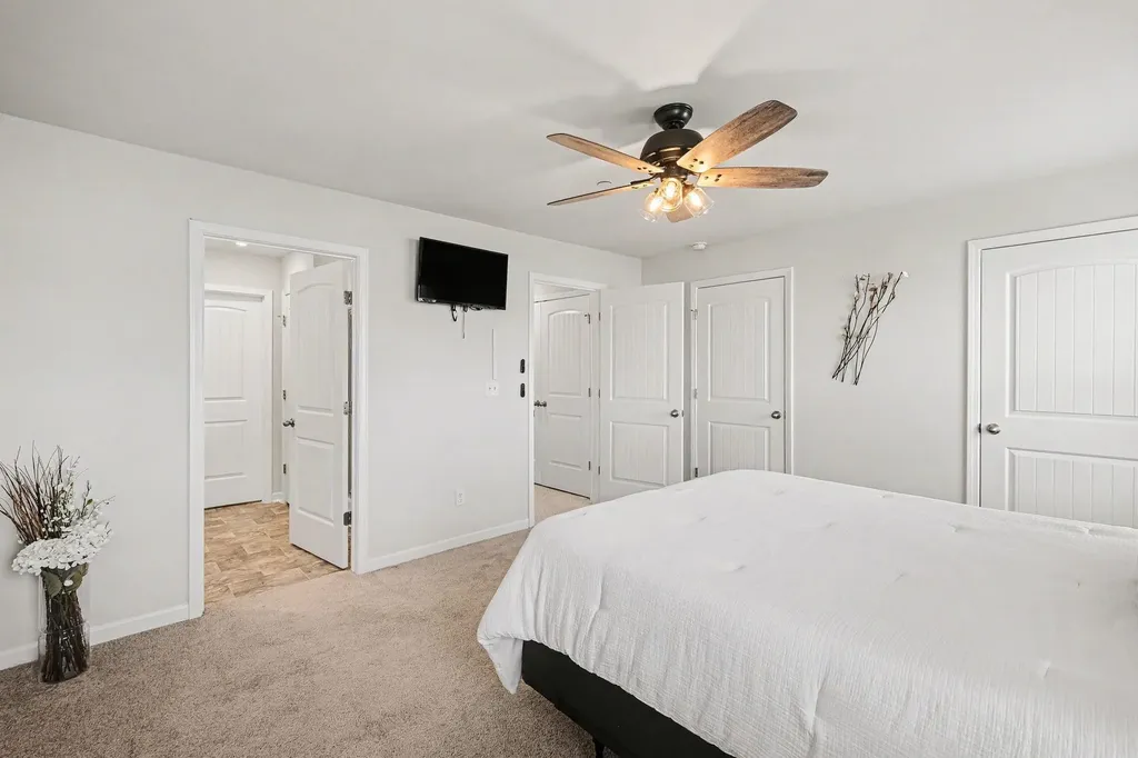 127 Grayson Circle Chapel Hill TN 37034