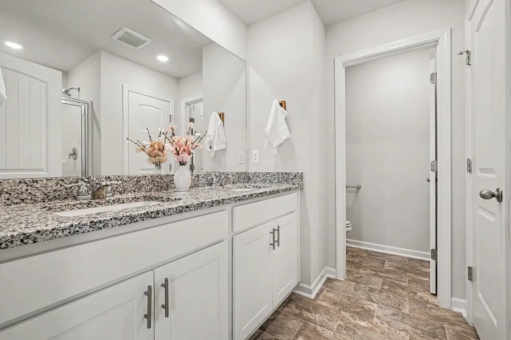 127 Grayson Circle Chapel Hill TN 37034