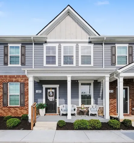 127 Grayson Circle Chapel Hill TN 37034