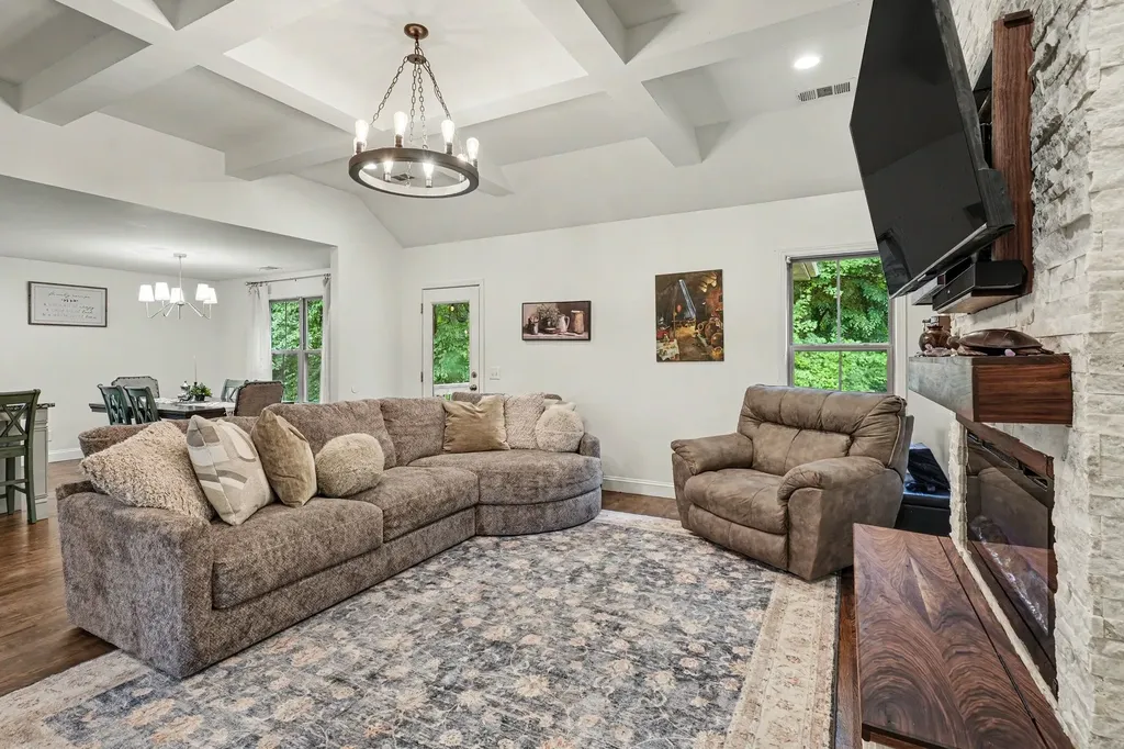 2016 Copper Kettle Circle Pleasant View TN 37146