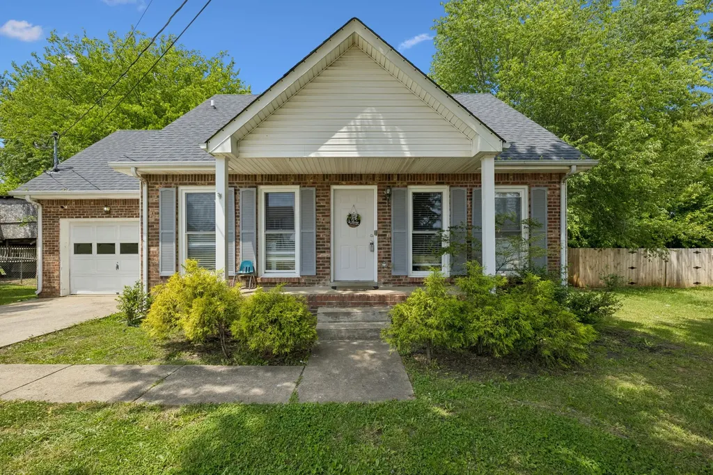 1036 Roedeer Drive Clarksville TN 37042