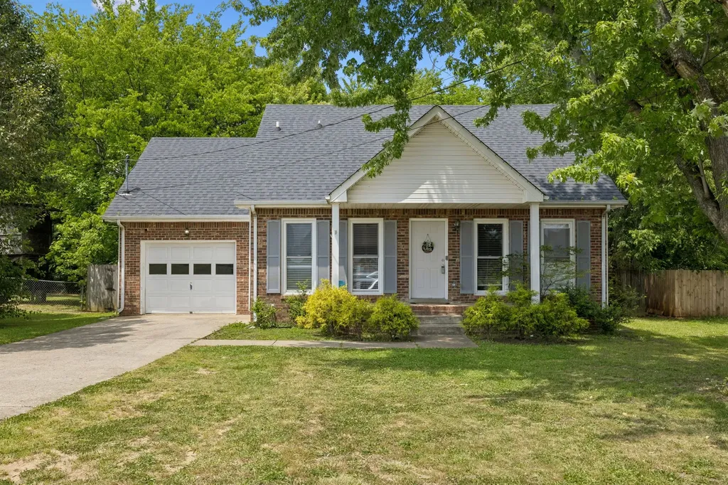 1036 Roedeer Drive Clarksville TN 37042
