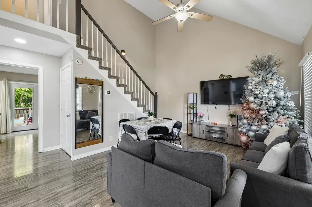 1036 Roedeer Drive Clarksville TN 37042