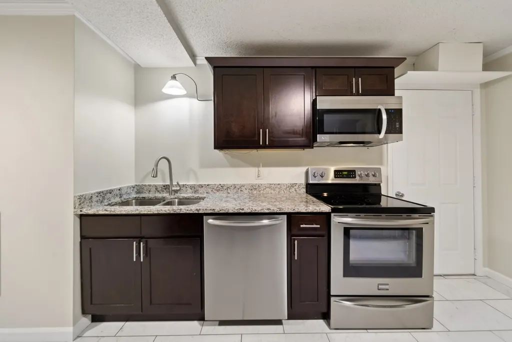 235 Savely Drive Hendersonville TN 37075