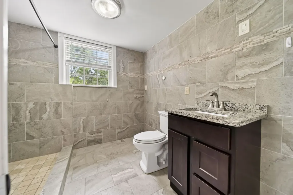 235 Savely Drive Hendersonville TN 37075
