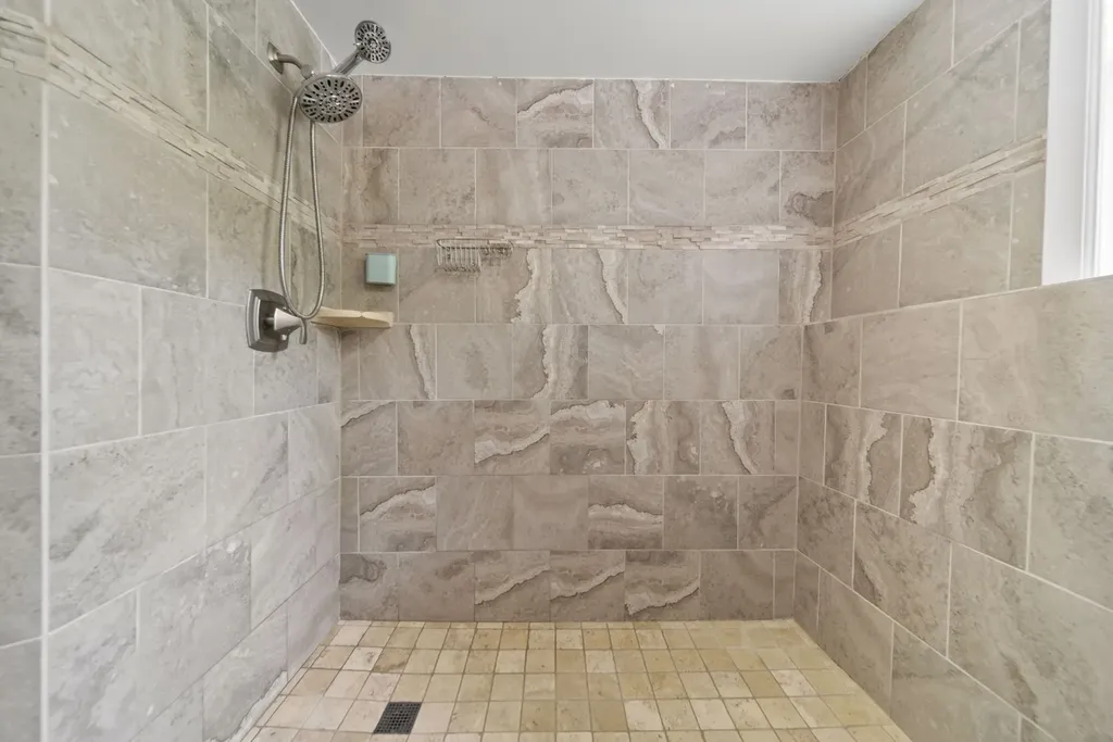 235 Savely Drive Hendersonville TN 37075