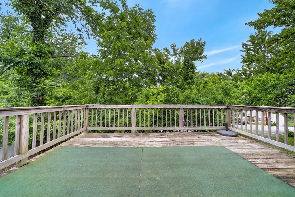 235 Savely Drive Hendersonville TN 37075