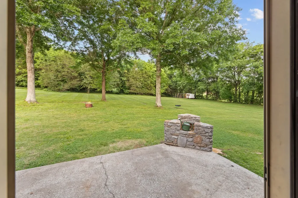 1267 Walnut Hill Road Lebanon TN 37090