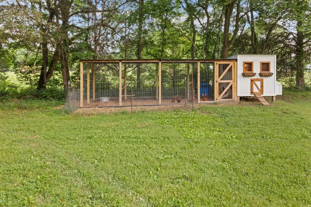 1267 Walnut Hill Road Lebanon TN 37090