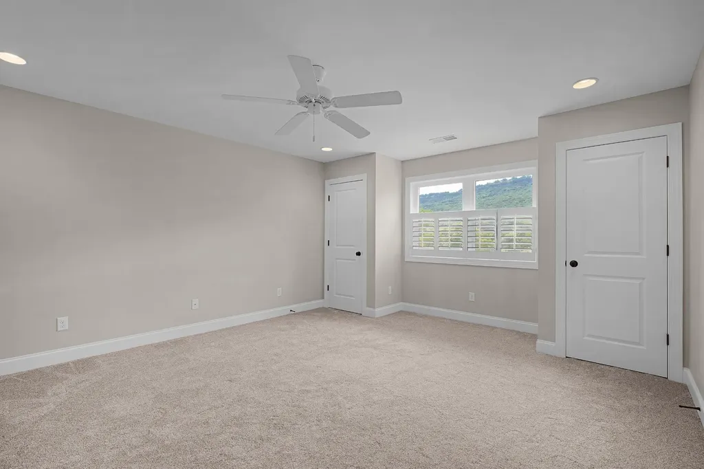 1151 Saddlebrook Drive Chattanooga TN 37405