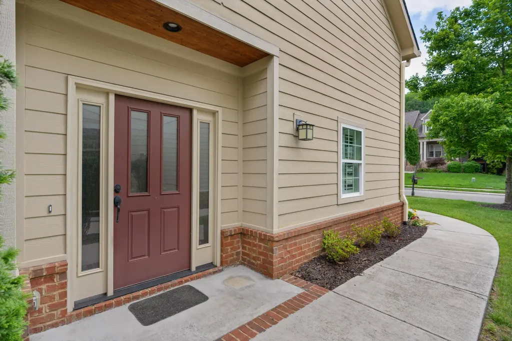 1151 Saddlebrook Drive Chattanooga TN 37405