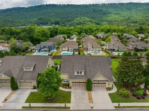 1151 Saddlebrook Drive Chattanooga TN 37405