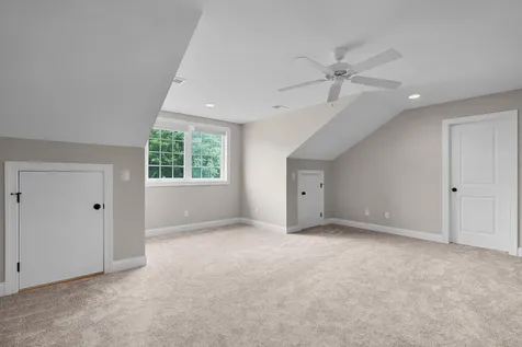 1151 Saddlebrook Drive Chattanooga TN 37405
