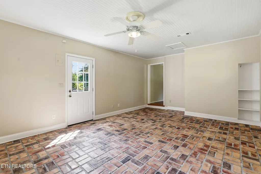 1312 Bradford Lane Knoxville TN 37919