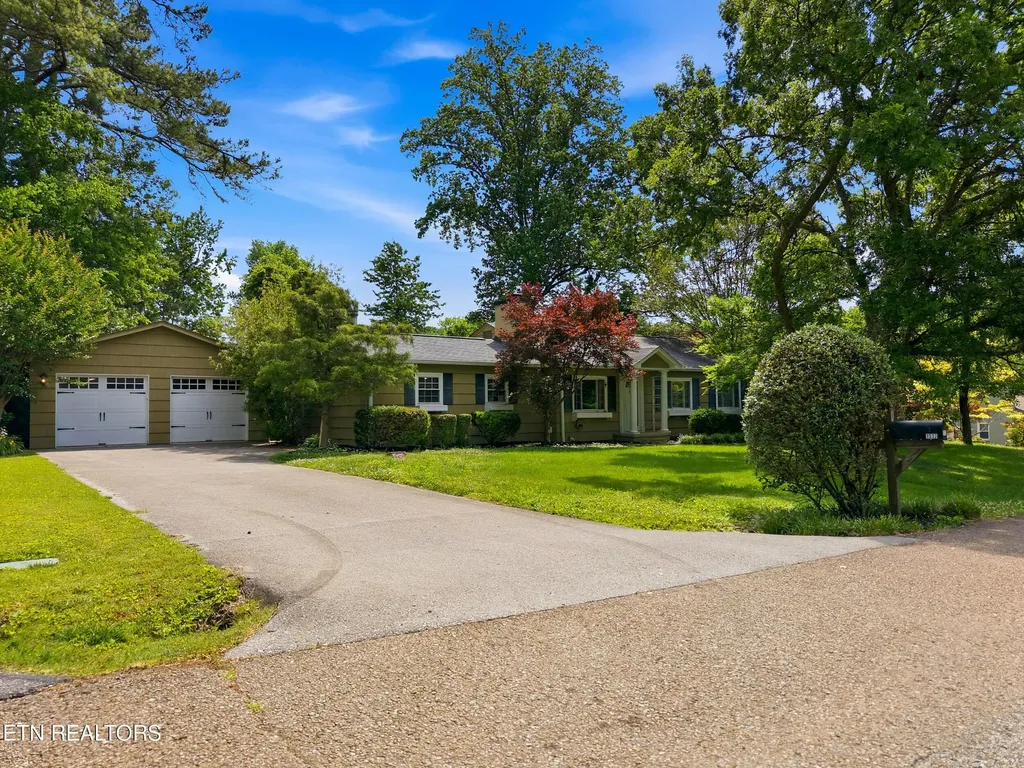 1312 Bradford Lane Knoxville TN 37919