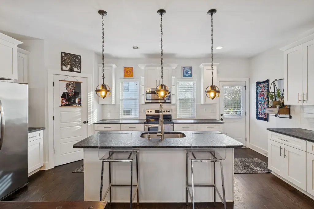 844 Cherokee Avenue Nashville TN 37207