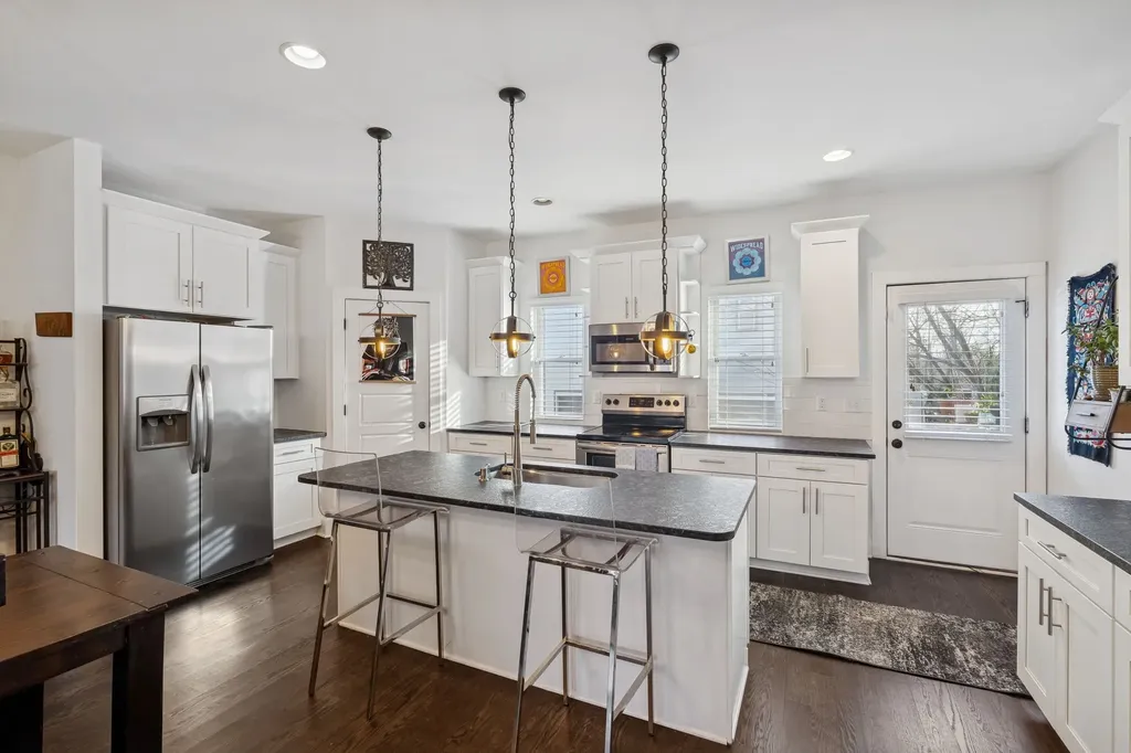 844 Cherokee Avenue Nashville TN 37207