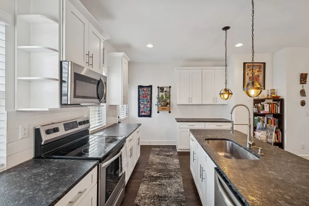 844 Cherokee Avenue Nashville TN 37207