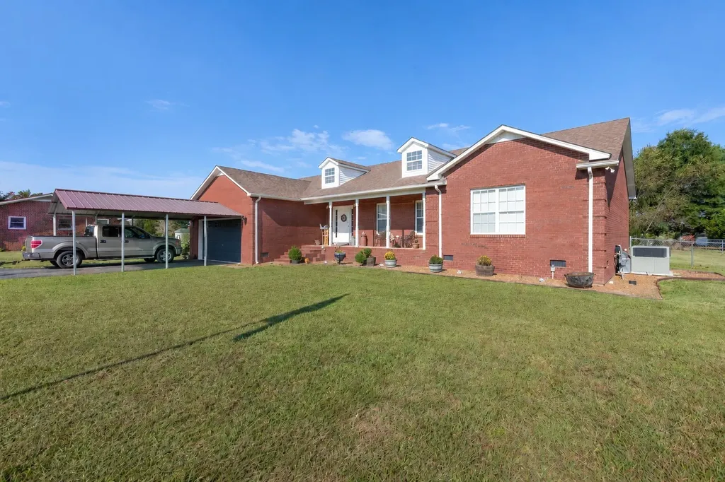 493 Maple Springs Road Manchester TN 37355