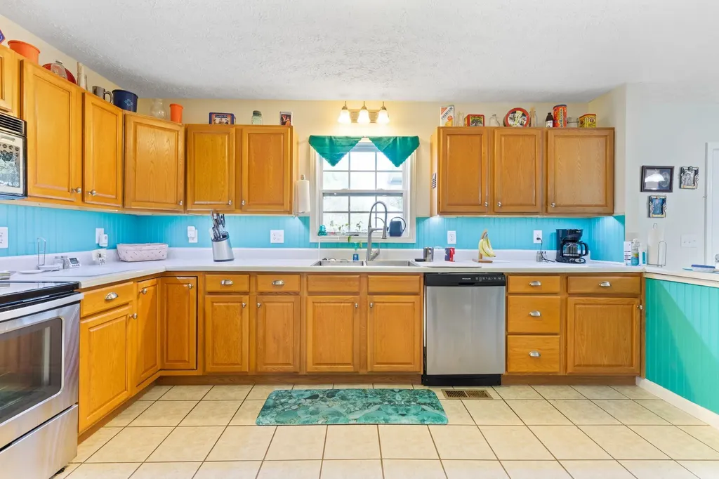 493 Maple Springs Road Manchester TN 37355