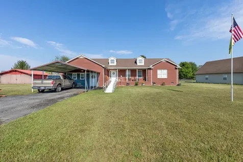493 Maple Springs Road Manchester TN 37355