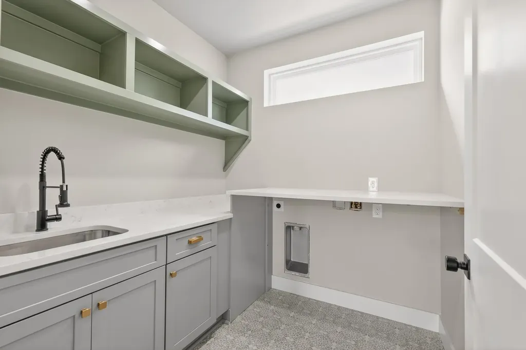 635 Clairidge Drive Nashville TN 37214