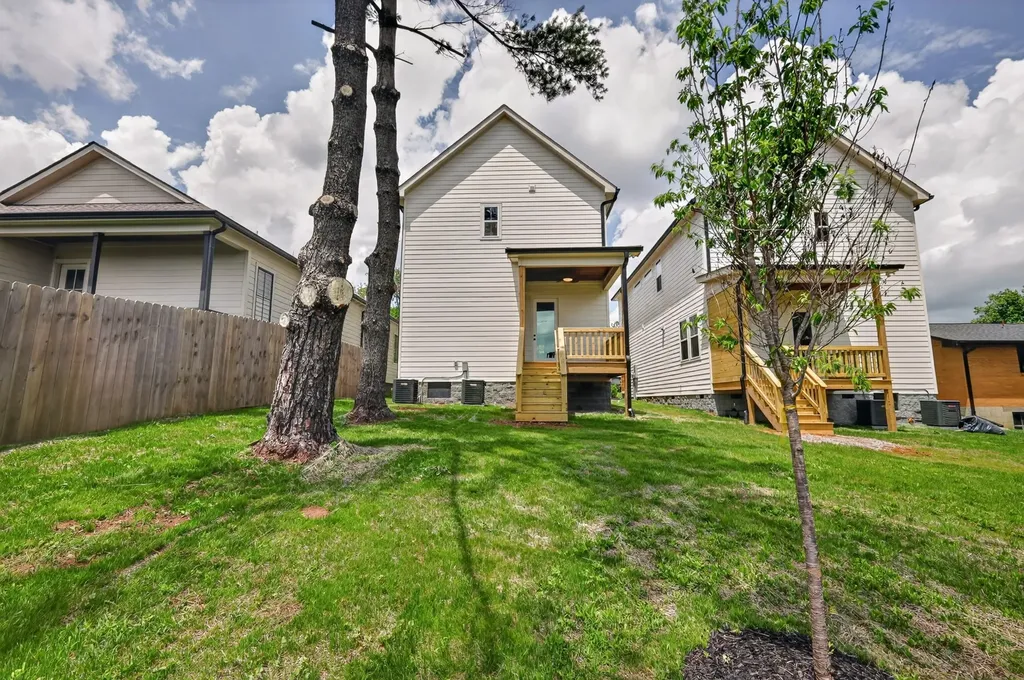 635 Clairidge Drive Nashville TN 37214