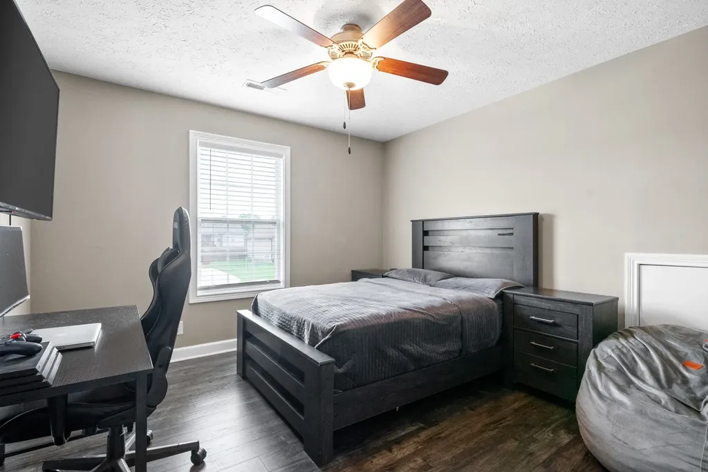 2831 Chatfield Drive Clarksville TN 37043