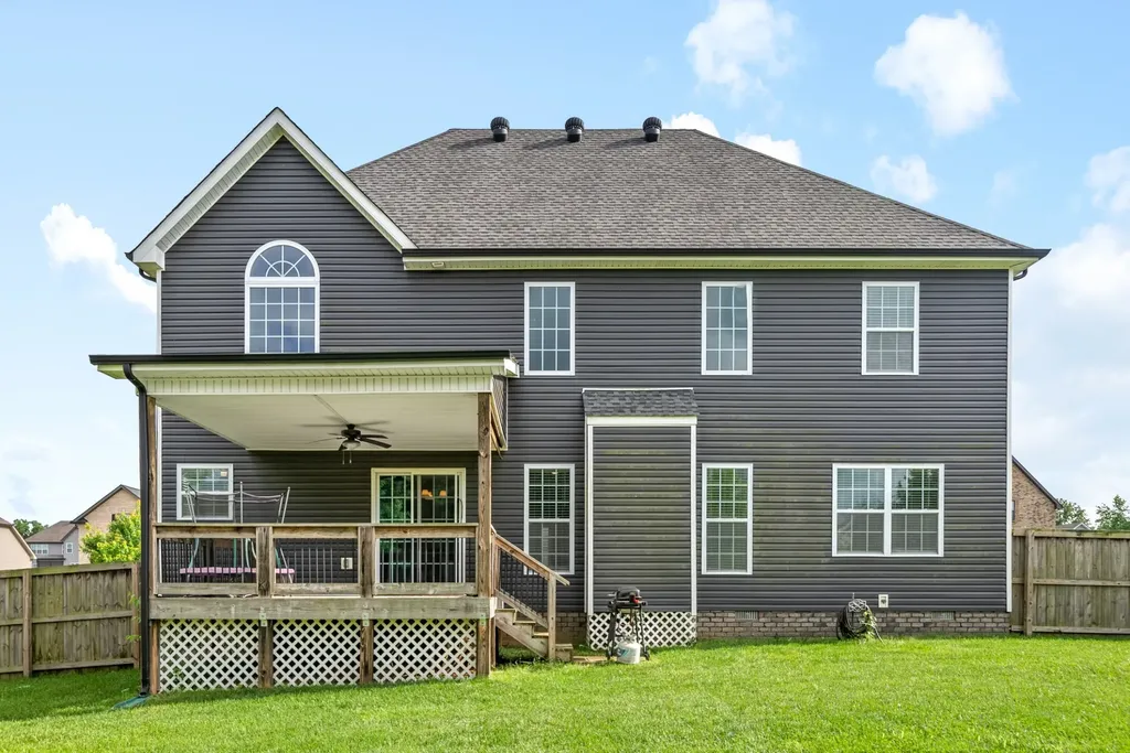 2831 Chatfield Drive Clarksville TN 37043