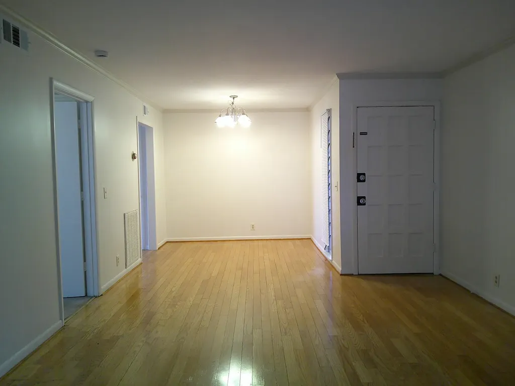2116 Hobbs Road Nashville TN 37215