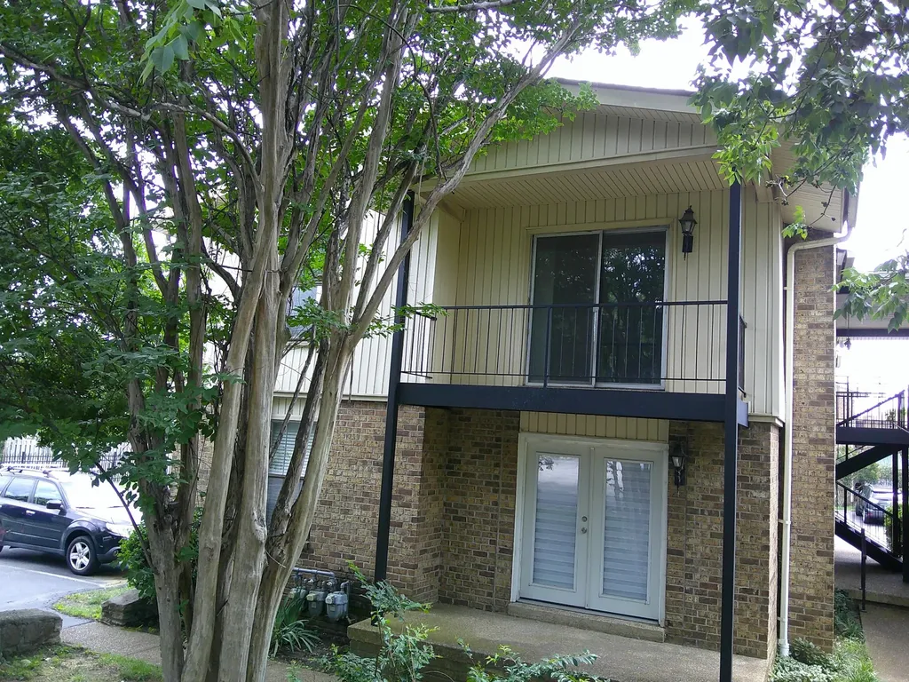 2116 Hobbs Road Nashville TN 37215