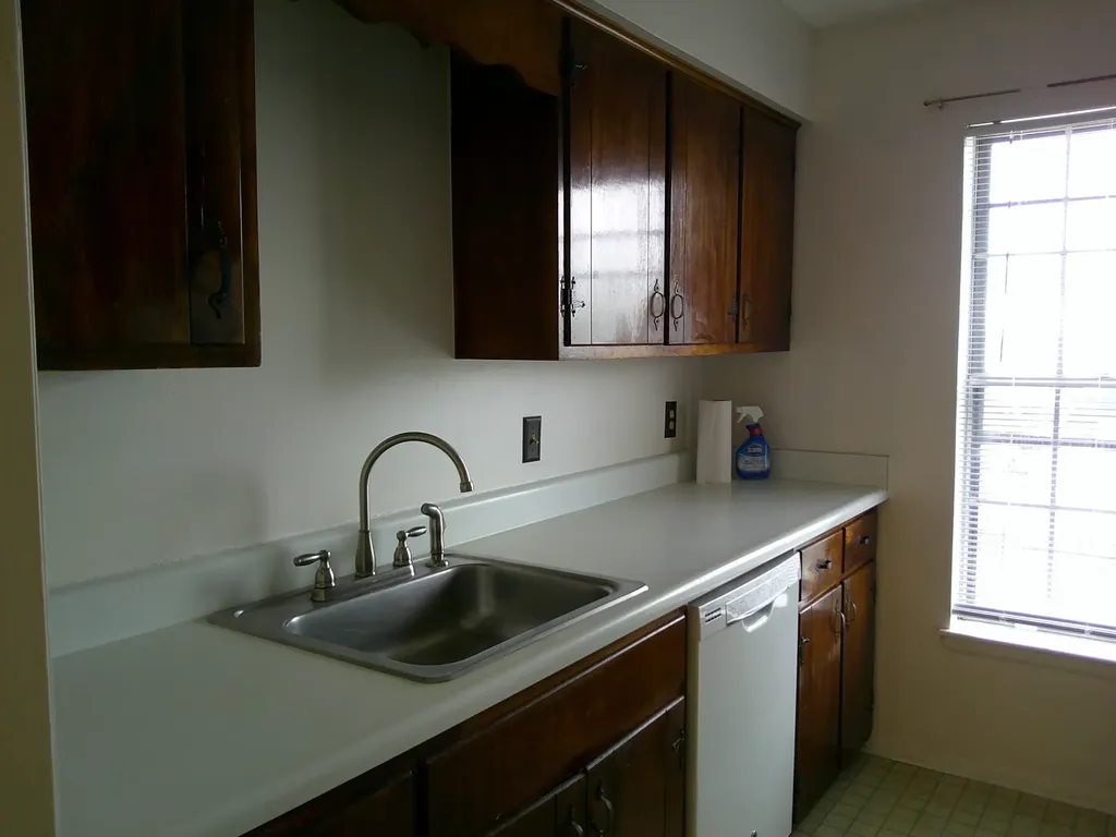 2116 Hobbs Road Nashville TN 37215