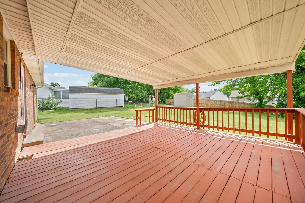 438 Kelsey Drive Clarksville TN 37042