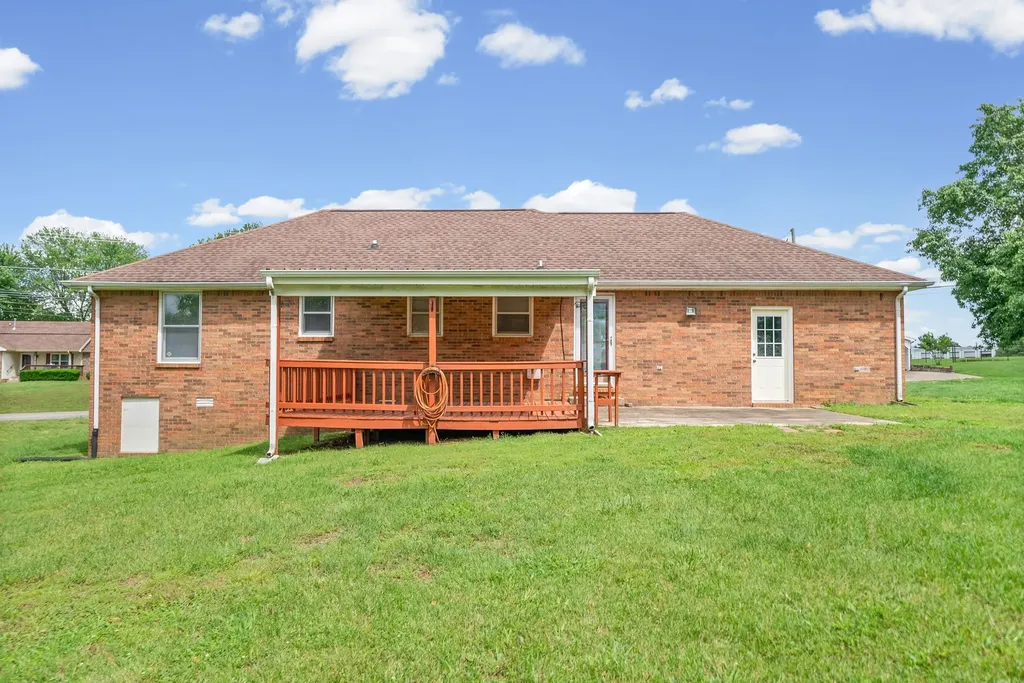 438 Kelsey Drive Clarksville TN 37042