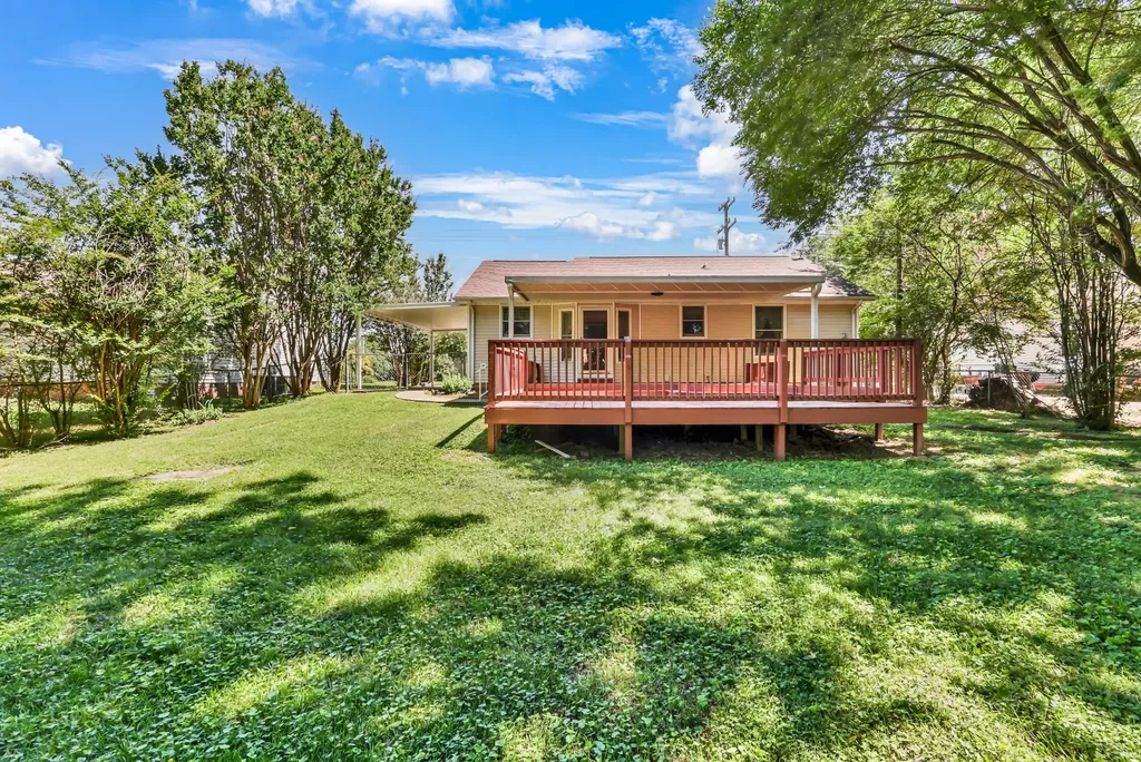 748 Needmore Road Clarksville TN 37040