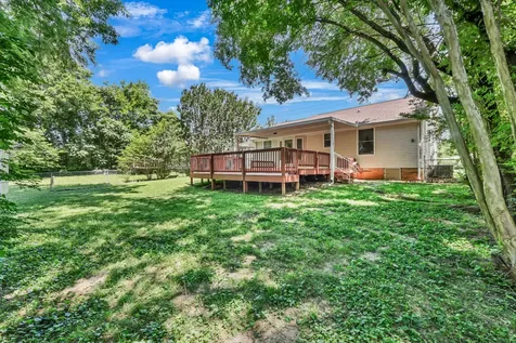 748 Needmore Road Clarksville TN 37040