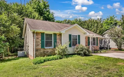 748 Needmore Road Clarksville TN 37040