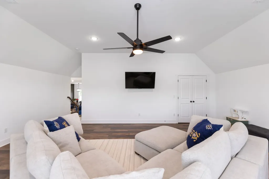 1578 Angus Way Greenbrier TN 37073