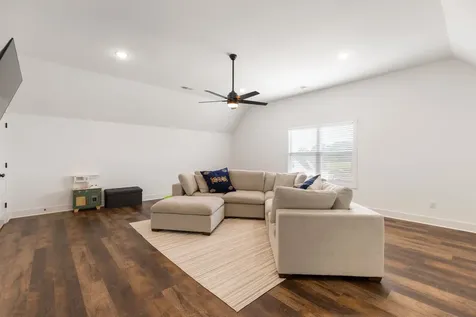 1578 Angus Way Greenbrier TN 37073