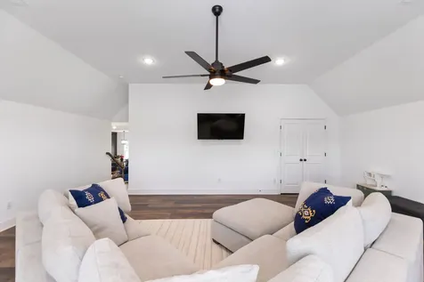 1578 Angus Way Greenbrier TN 37073