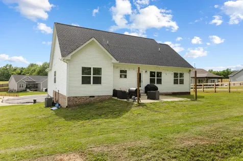 1578 Angus Way Greenbrier TN 37073
