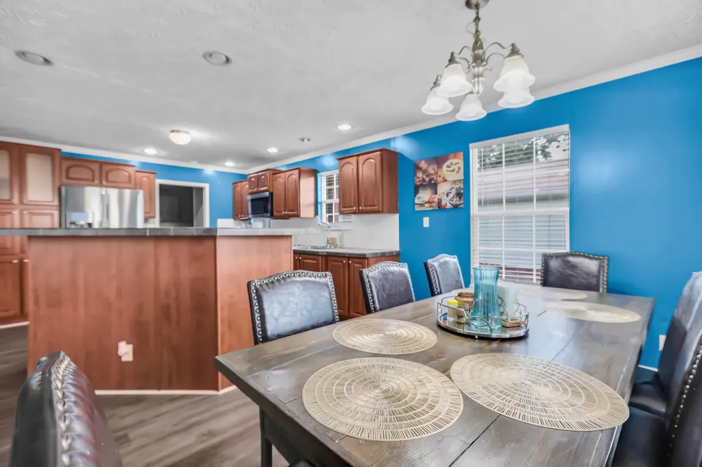 228 Oceanfront Cir, S Antioch TN 37013