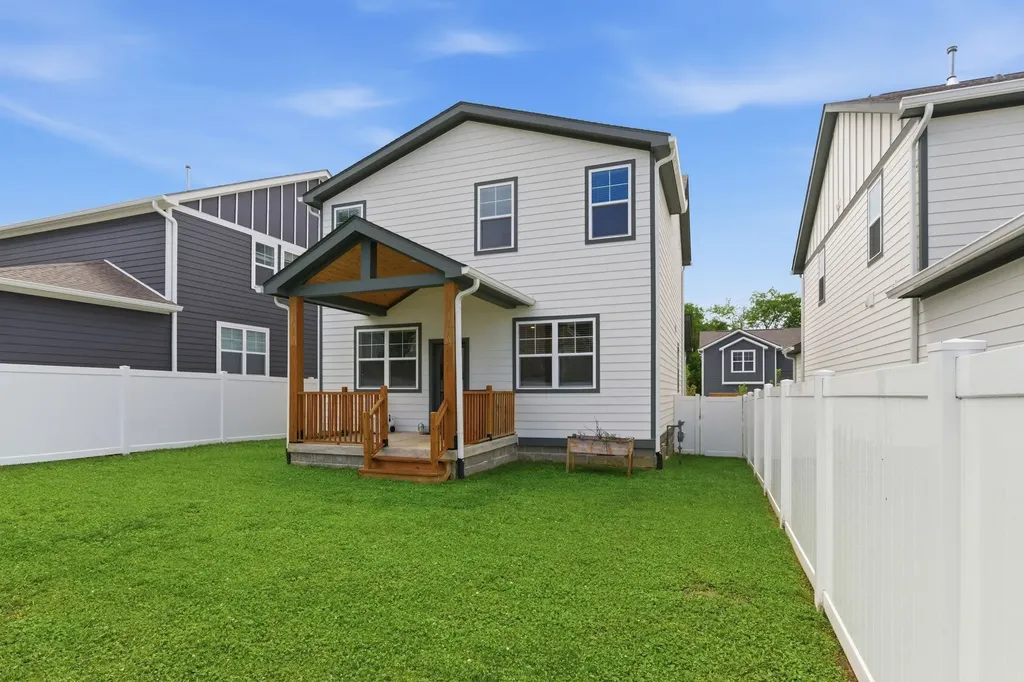 744 Caraway Lane Nashville TN 37211