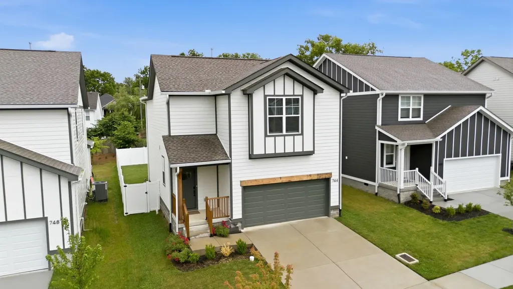 744 Caraway Lane Nashville TN 37211
